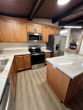 908 Oak Ave in Davis, CA - Building Photo - Building Photo