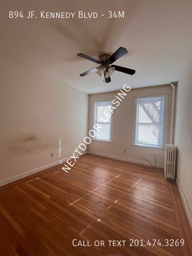 894 John F. Kennedy Blvd in Bayonne, NJ - Building Photo - Building Photo