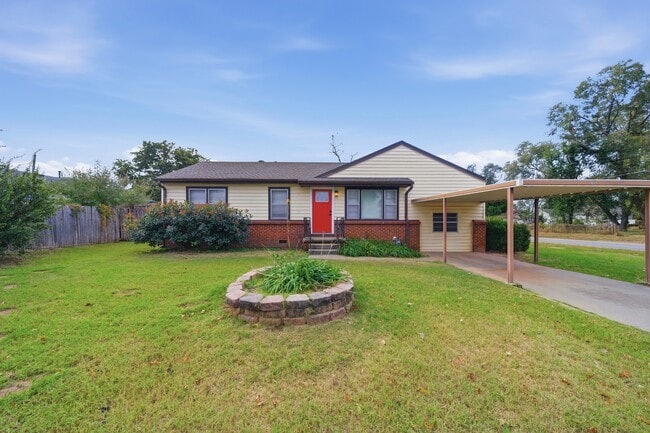 property at 702 E Karma Ave