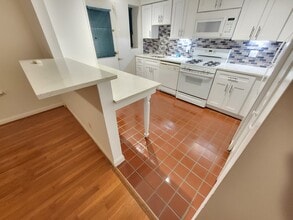 6023 Waterman Blvd, Unit 1W in St. Louis, MO - Building Photo - Building Photo