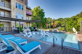 1900 Barton Springs, Unit #2042, Unit 2042 in Austin, TX - Building Photo - Building Photo