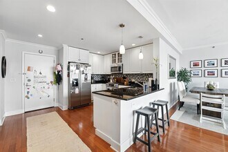 1125 Maxwell Ln in Hoboken, NJ - Foto de edificio - Building Photo