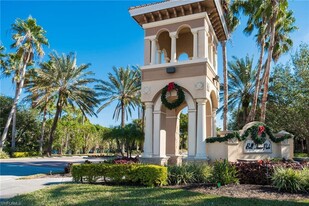 5110 W Hyde Park Ct in Ft. Myers, FL - Building Photo