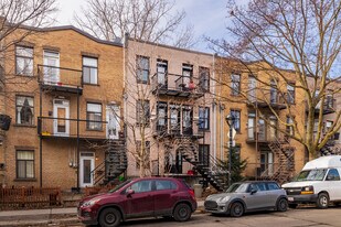 4614-4622 Messier St in Montréal, QC - Building Photo