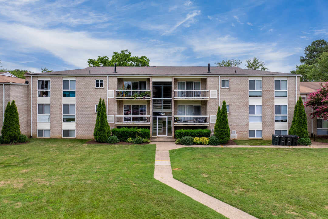 Conway Garden Apartments in Williamsburg, VA - Foto de edificio