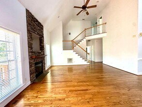 4852 Knollview Dr in Walkertown, NC - Building Photo - Building Photo