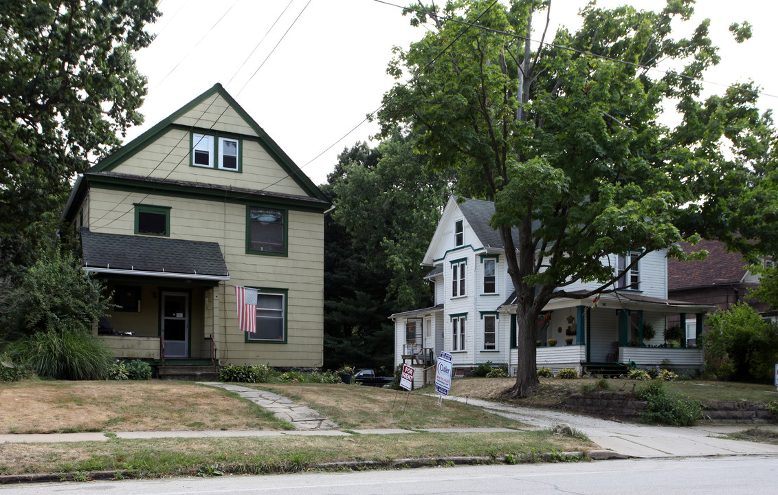 732-738 W Main St in Kent, OH - Building Photo