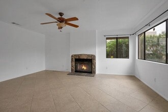 53085 Avenida Obregon in La Quinta, CA - Building Photo - Building Photo