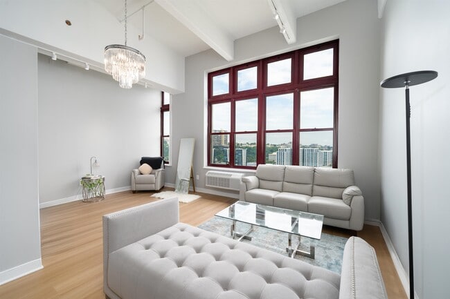 property at 1500 Washington St