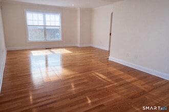 1707 Summer St in Stamford, CT - Building Photo - Building Photo