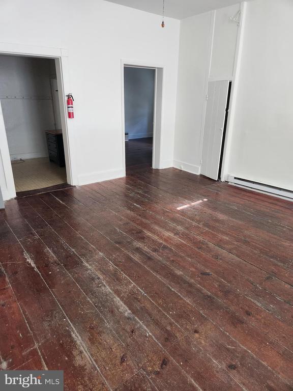 property at 114 S Princess St