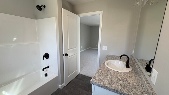 13 Prospect St in North Berwick, ME - Building Photo - Building Photo