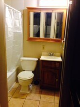 1261 Central Ave in Memphis, TN - Foto de edificio - Building Photo