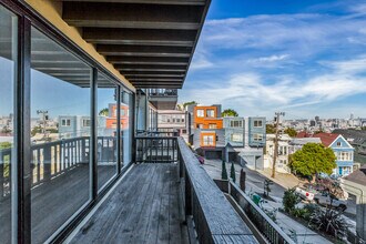 4475 23rd Street in San Francisco, CA - Foto de edificio - Building Photo