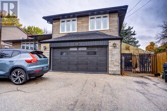 174 Bellamy Rd N in Toronto, ON - Building Photo - Building Photo