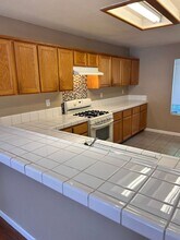 1404 Venice Cir in Stockton, CA - Building Photo - Building Photo
