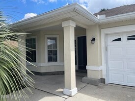 1751 Hawkins Cove Dr E in Jacksonville, FL - Building Photo