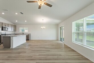 305 Summer Grv Wy in Haines City, FL - Building Photo - Building Photo