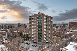 Penn Square Condominiums in Denver, CO - Building Photo - Primary Photo