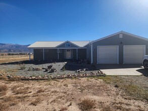 7945 W 1800 S in Cedar City, UT - Building Photo - Building Photo