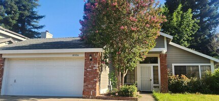 8936 Laguna Pl Way in Elk Grove, CA - Building Photo - Building Photo