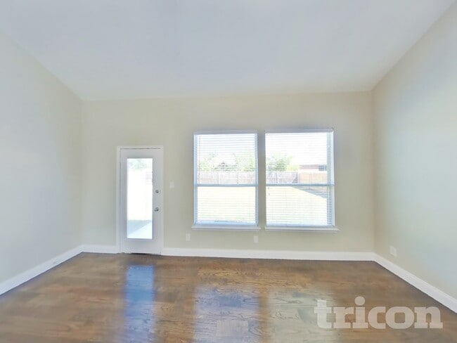 704 Crockett Dr in Mansfield, TX - Building Photo - Building Photo