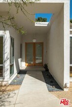 4207 Michelangelo Ave in Los Angeles, CA - Building Photo - Building Photo
