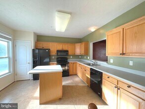 48344 Long Ln in Lexington Park, MD - Building Photo - Building Photo
