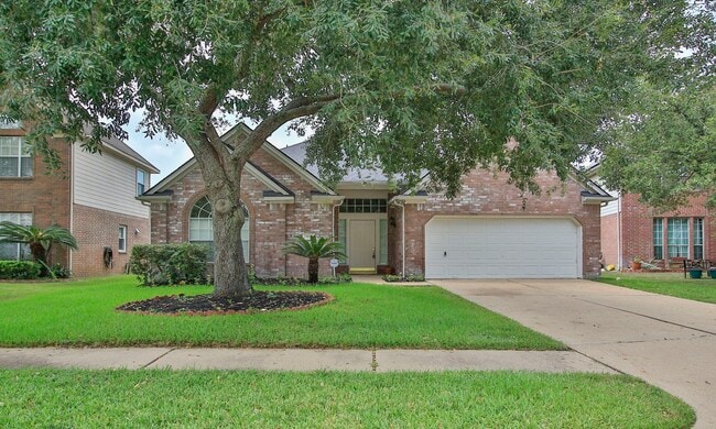 19639 Chestnut Brook Ct in Houston, TX - Building Photo - Building Photo