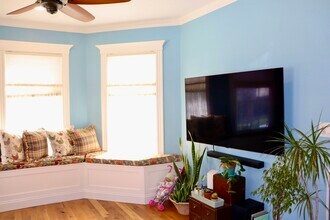21A Curtis St in Marblehead, MA - Building Photo - Building Photo