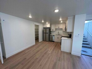 300 300 N in Clearfield, UT - Building Photo - Building Photo