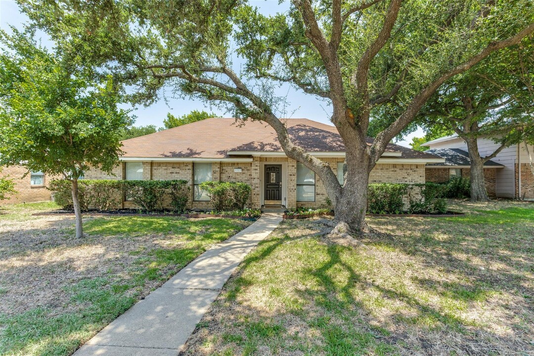 3313 Courtland Pl in Garland, TX - Building Photo