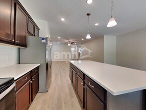 1950 Weeping Cypress Dr in Charleston, SC - Building Photo - Building Photo