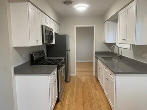 822 Skokie Blvd in Wilmette, IL - Building Photo - Building Photo