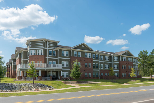 Forest Station in Forest Park, GA - Building Photo - Building Photo