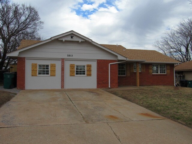 2813 SE 46th St