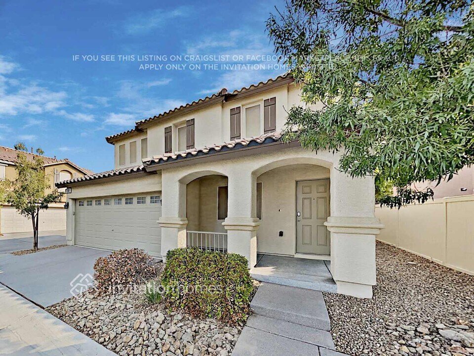 9180 Giardino Villa St, Unit 6-420 in Las Vegas, NV - Building Photo