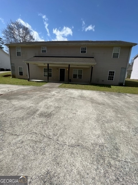 property at 101 Shamrock Ln