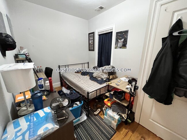 property at 128 Bremen St