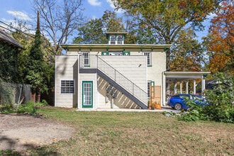 131 W Walnut Ln, Unit 2 in Philadelphia, PA - Building Photo - Building Photo