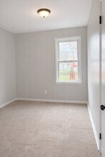 13201 York Blvd in Garfield Heights, OH - Building Photo - Building Photo