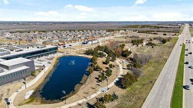 306 Wandering Stream Way in Princeton, TX - Building Photo - Building Photo