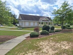 593 Heron Glen Dr in Columbia, SC - Building Photo - Building Photo