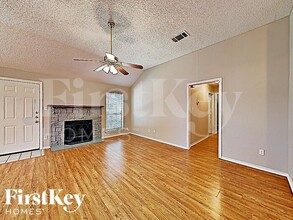 919 Short Line Blvd in Midlothian, TX - Building Photo - Building Photo