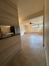 12722 76th Ave S-Unit -4 in Seattle, WA - Building Photo - Building Photo