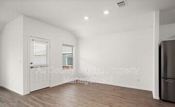 460 Jack Ryan in Kyle, TX - Building Photo - Building Photo