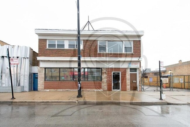 property at 5222 W Belmont Ave