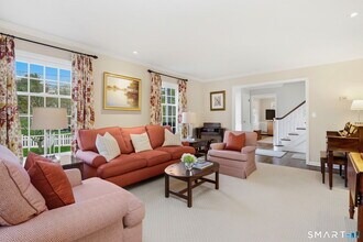 40 Fairview Ave in Darien, CT - Building Photo - Building Photo