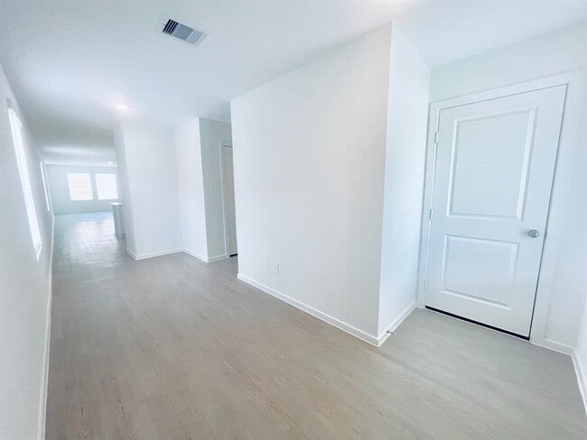 3035 Mallorca Dr in Conroe, TX - Building Photo - Building Photo