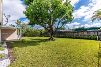 5215 SW 128th Ave in Miami, FL - Building Photo - Building Photo